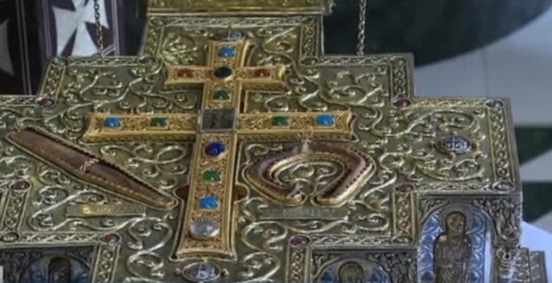 Мощите на Св. св. Кирил и Методий пристигат в София